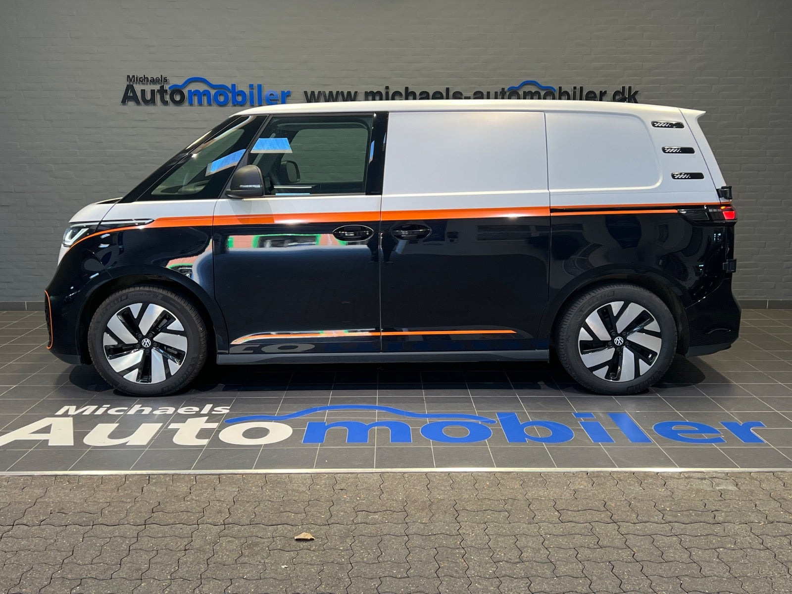 Sort VW ID.Buzz fra 2024