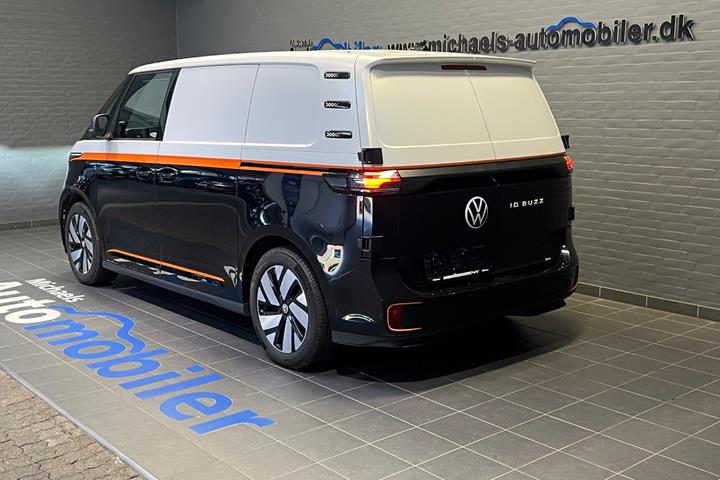 Sort VW ID.Buzz fra 2024