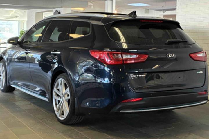 Blå Kia Optima fra 2020