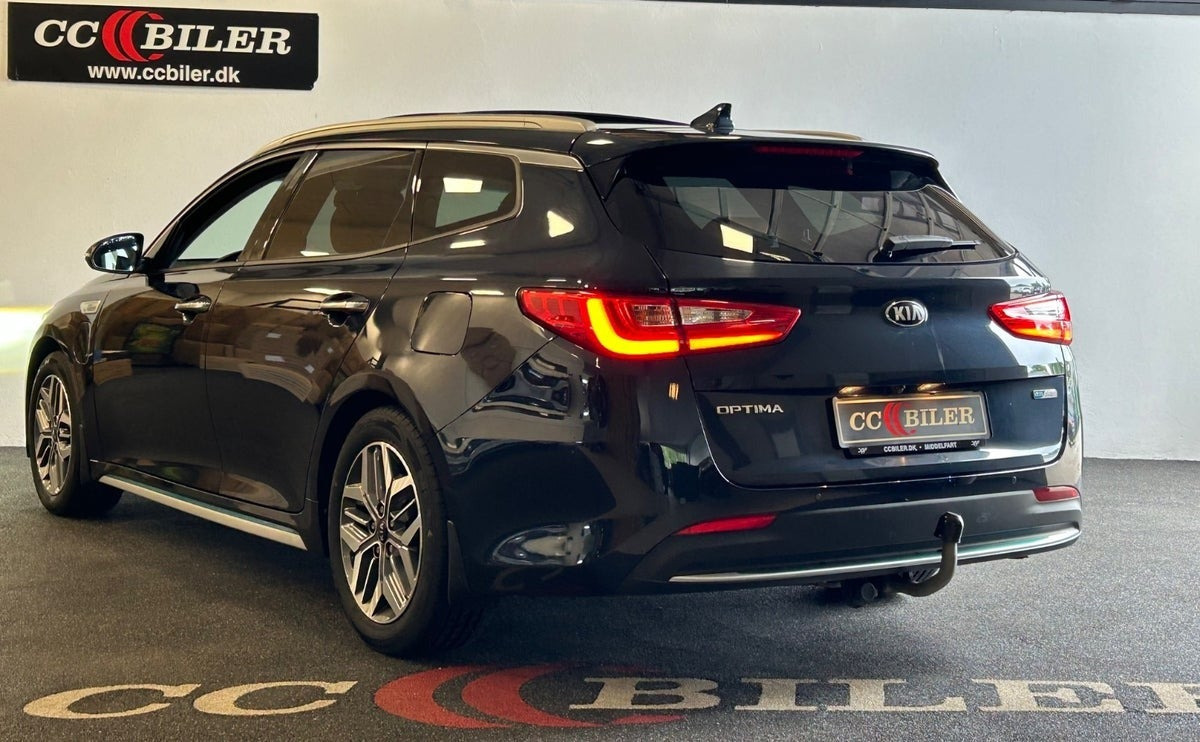 Blå Kia Optima fra 2020