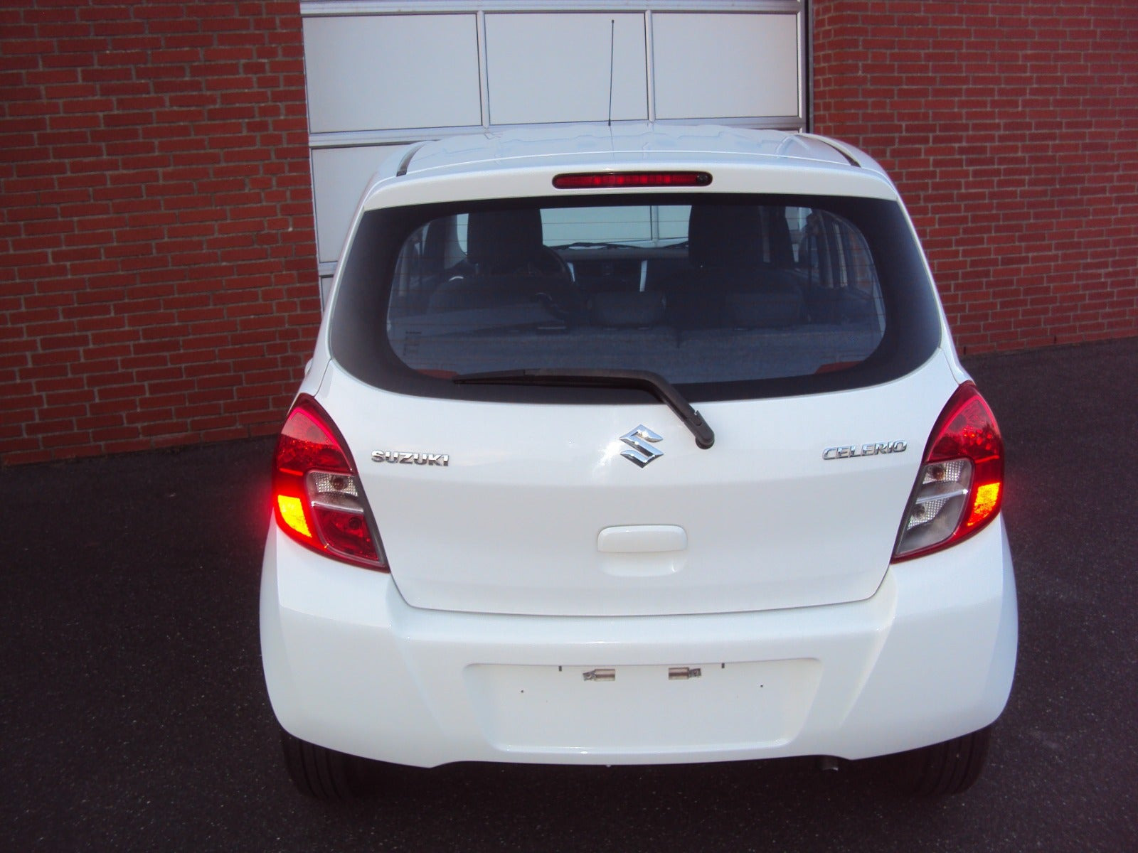 Hvid Suzuki Celerio fra 2020