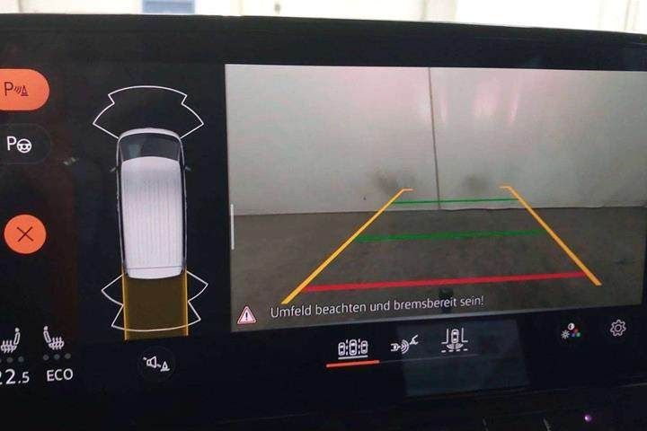 Sølv VW ID.Buzz fra 2024