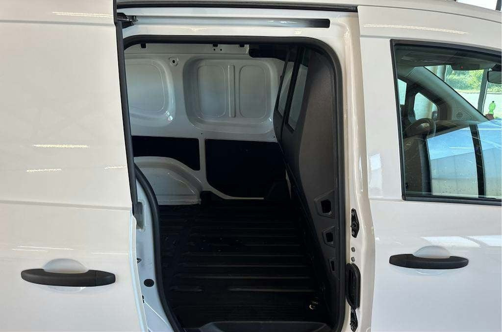 Hvid Nissan Townstar fra 2023