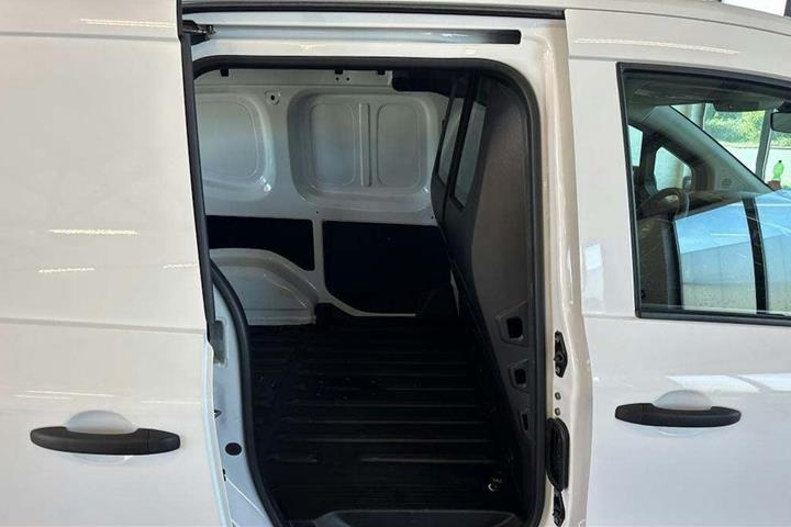 Hvid Nissan Townstar fra 2023