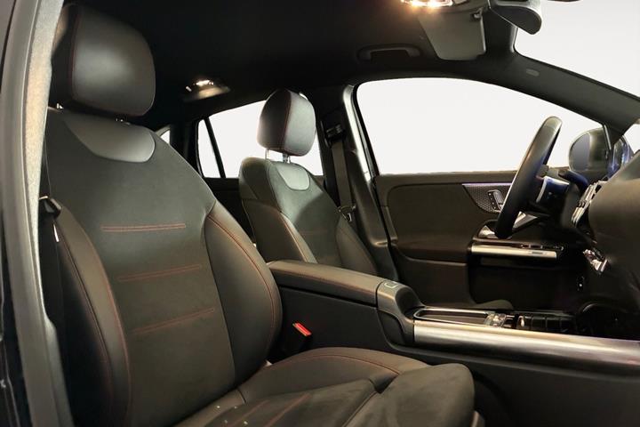 Sort Mercedes EQA250+ fra 2025
