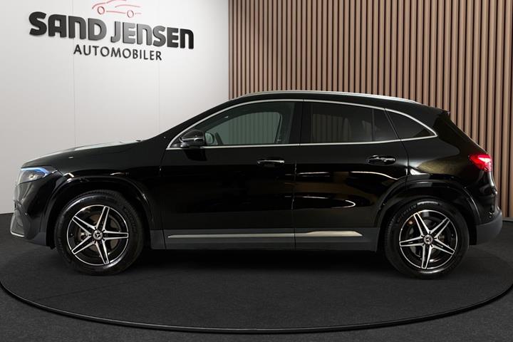 Sort Mercedes EQA250+ fra 2024