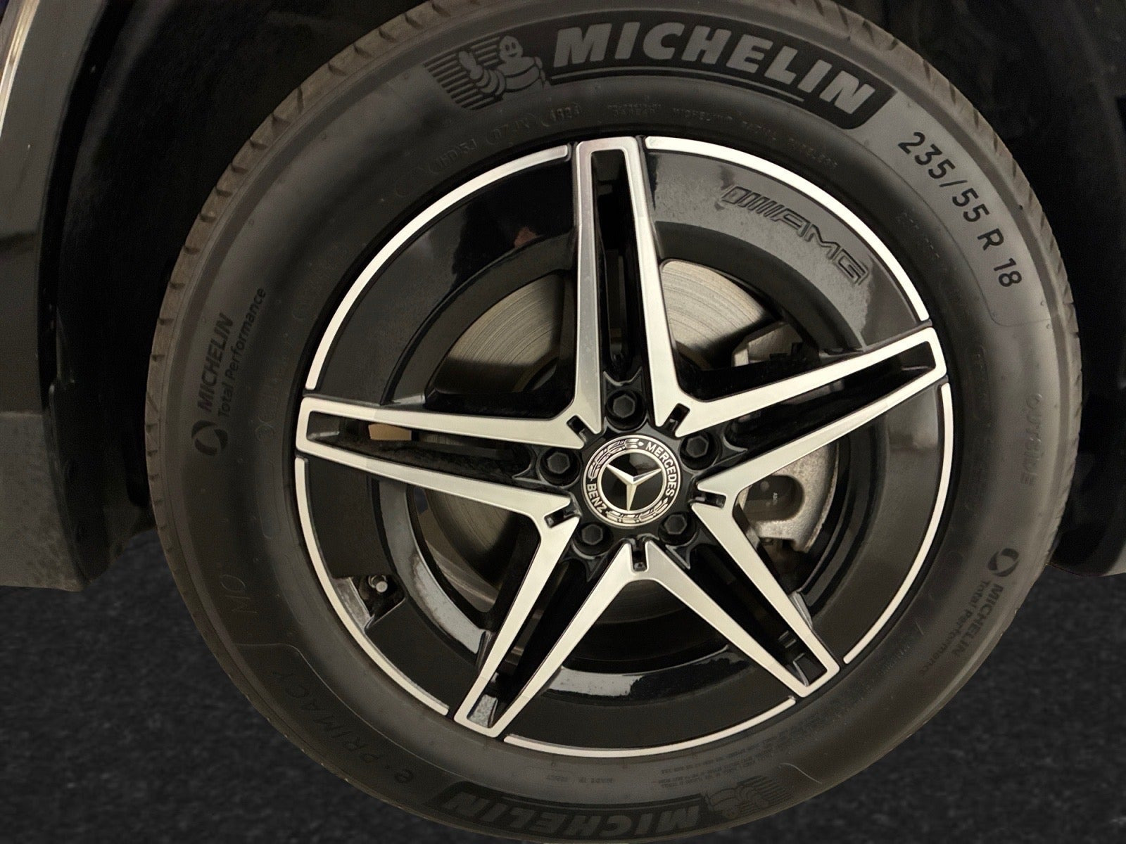 Sort Mercedes EQA250+ fra 2024
