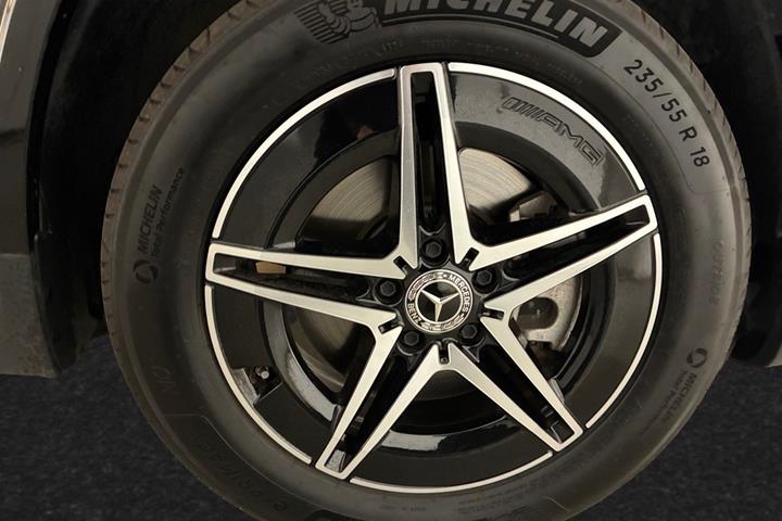 Sort Mercedes EQA250+ fra 2024