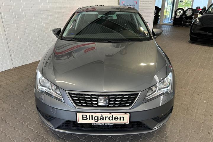Grå Seat Leon fra 2017