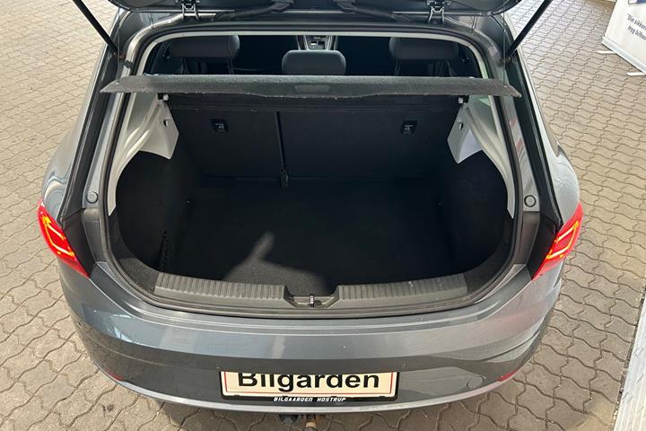 Grå Seat Leon fra 2017