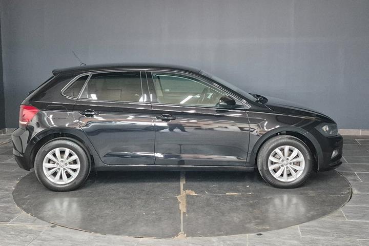 Sort VW Polo fra 2019