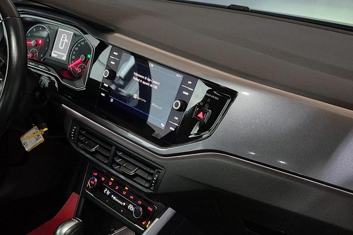Sort VW Polo fra 2019
