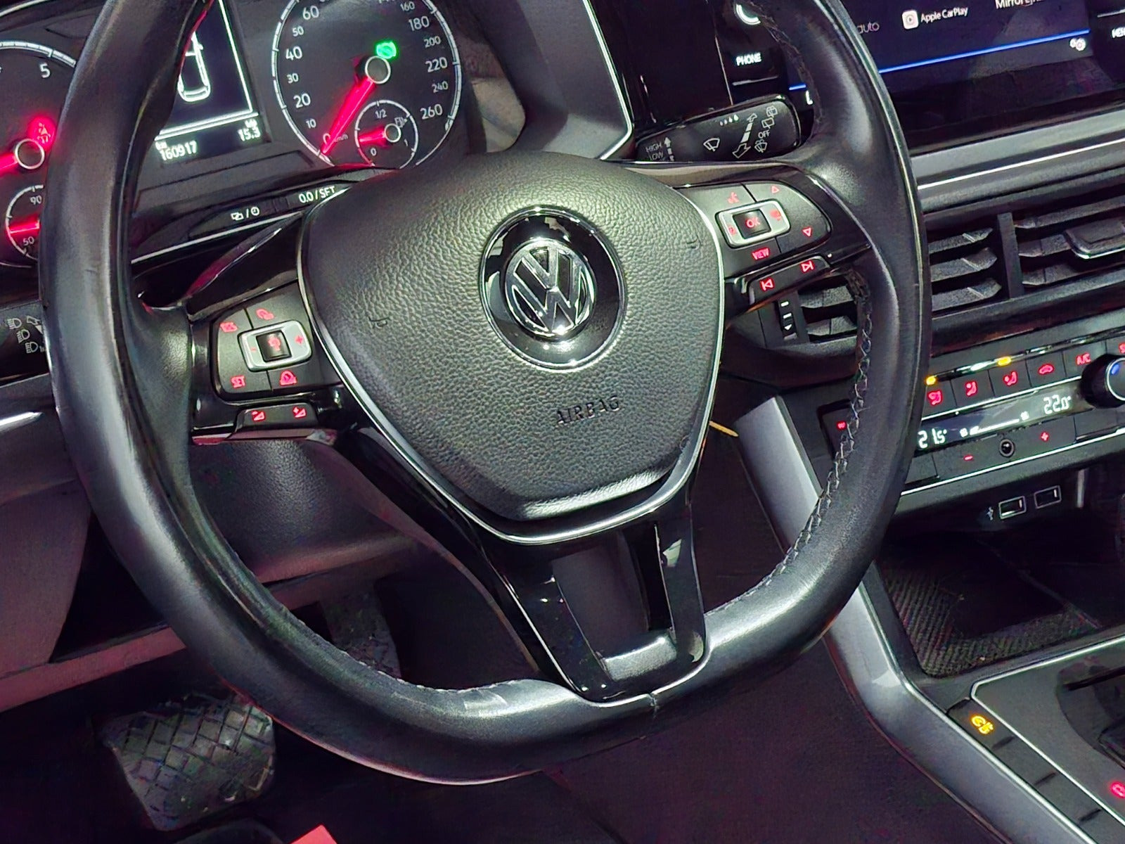 Sort VW Polo fra 2019