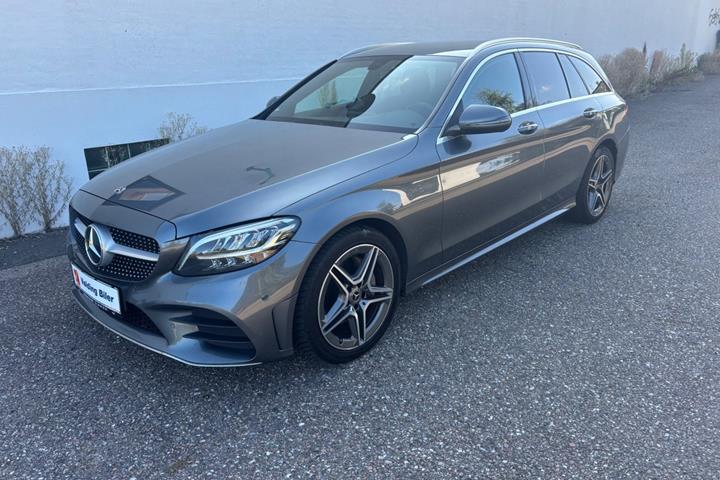 Grå Mercedes C220 d fra 2018