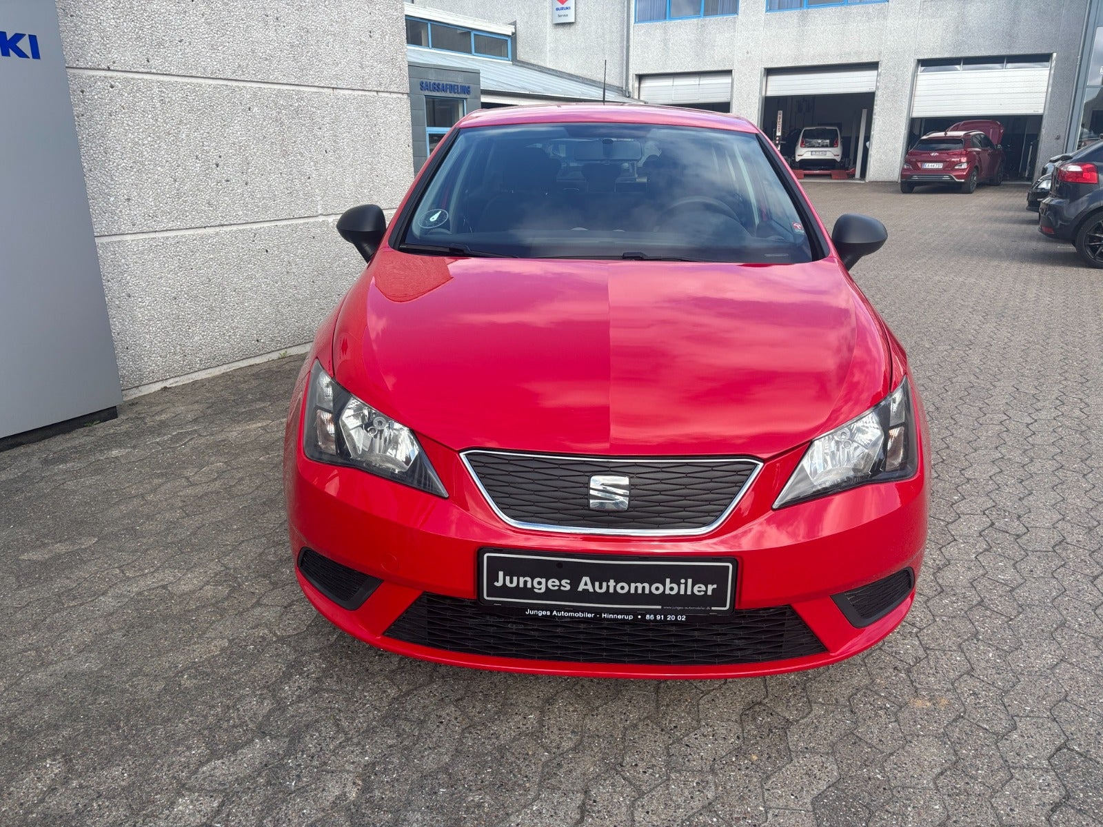 Rød Seat Ibiza fra 2016