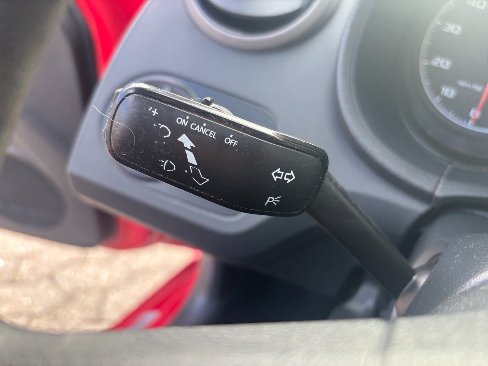 Rød Seat Ibiza fra 2016