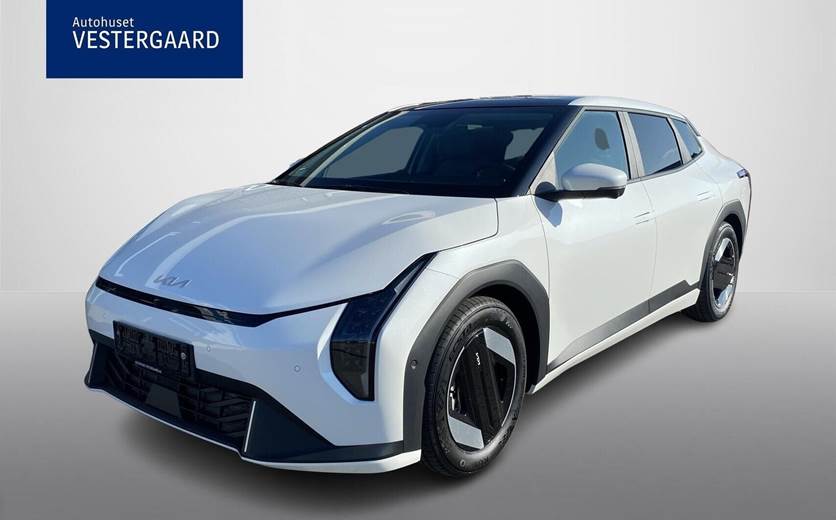 Kia EV4 81 Long Range Business Plus Fastback