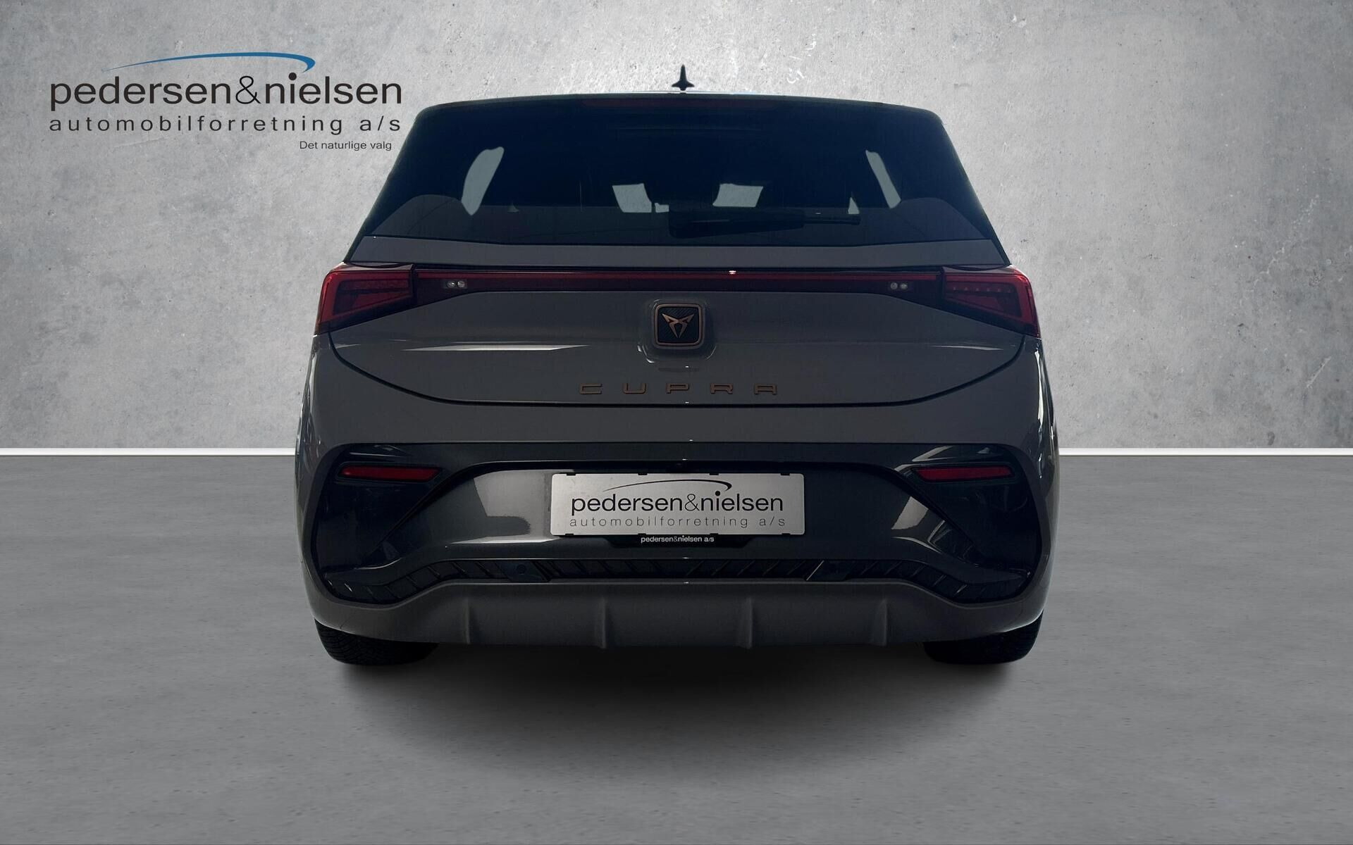 Grå Cupra Born fra 2024