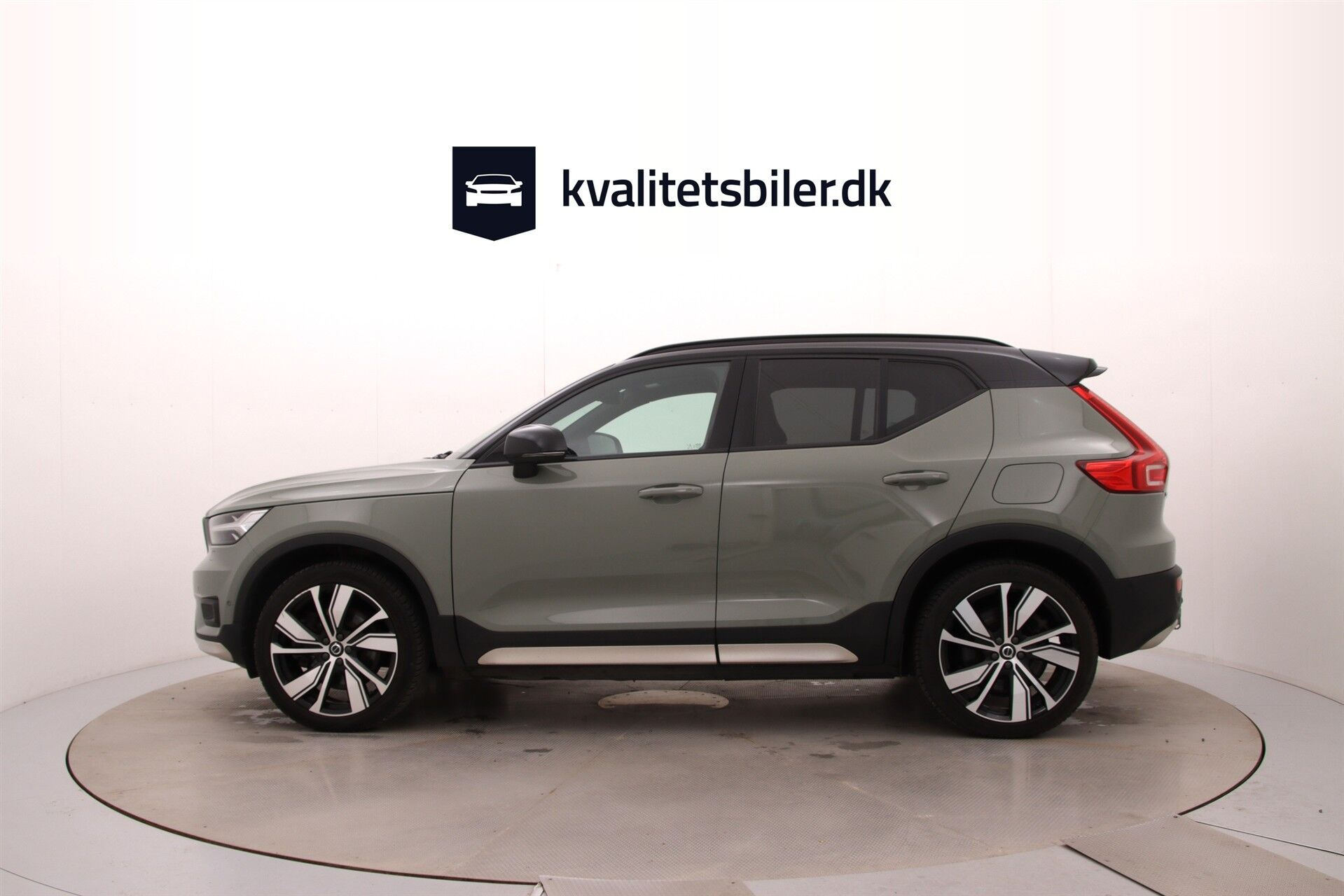Grøn Volvo XC40 fra 2021