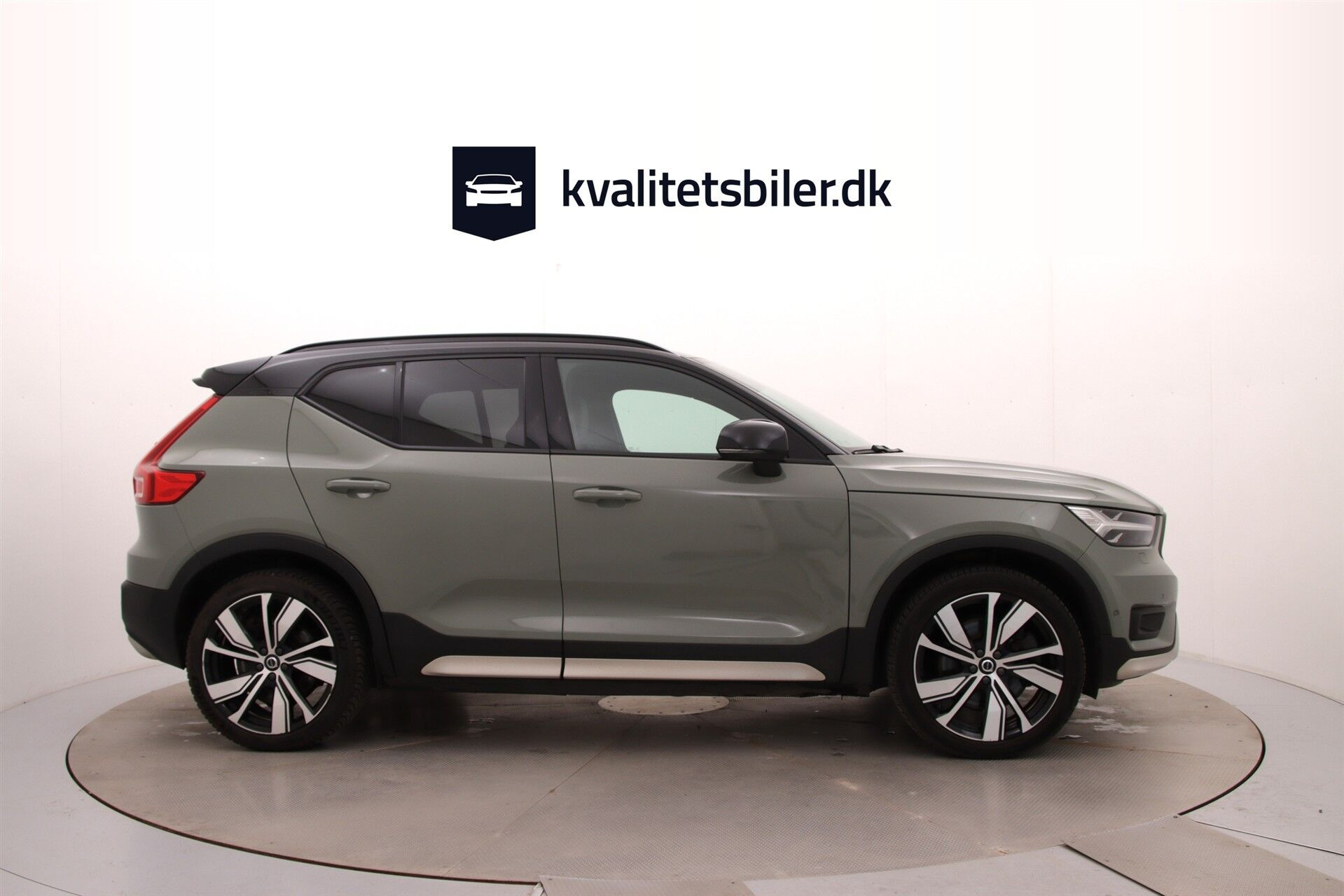 Grøn Volvo XC40 fra 2021