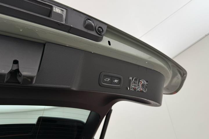 Grøn Volvo XC40 fra 2021
