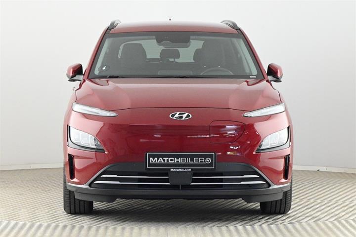 Rød Hyundai Kona fra 2022
