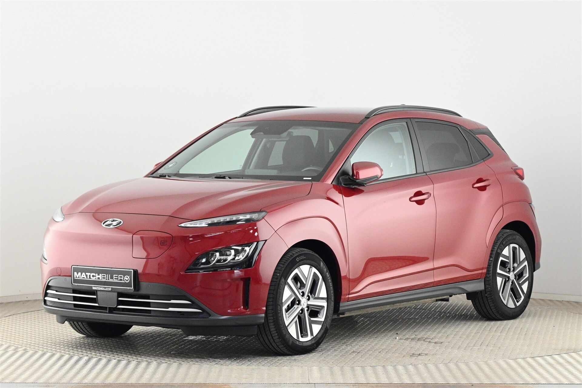 Rød Hyundai Kona fra 2022