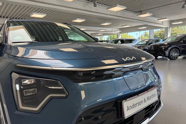 Blå Kia Niro EV fra 2025