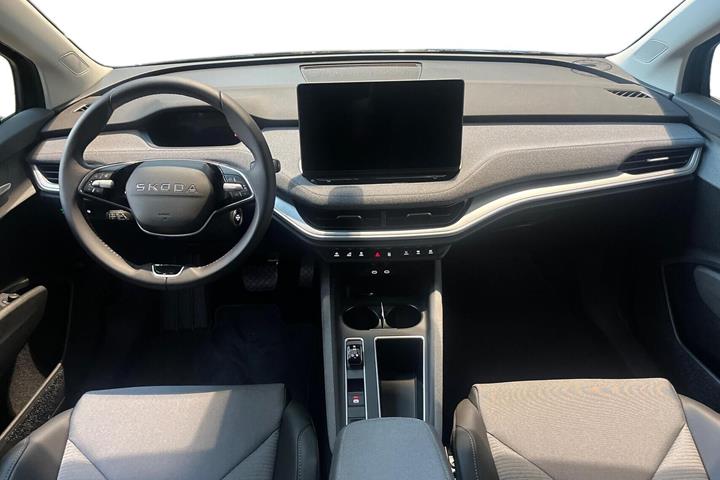 Sort Skoda Enyaq fra 2026