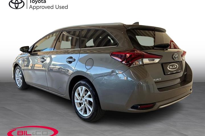 Bronze Toyota Auris fra 2017