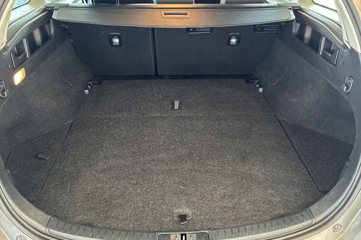 Bronze Toyota Auris fra 2017