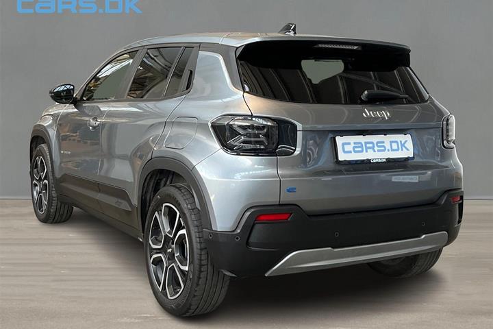 Grå Jeep Avenger fra 2025