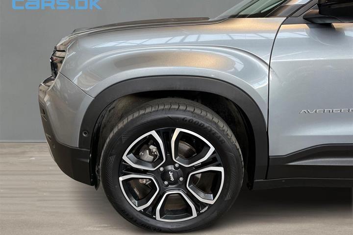 Grå Jeep Avenger fra 2025