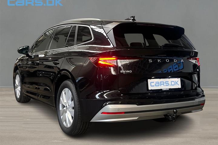 Sort Skoda Enyaq fra 2026