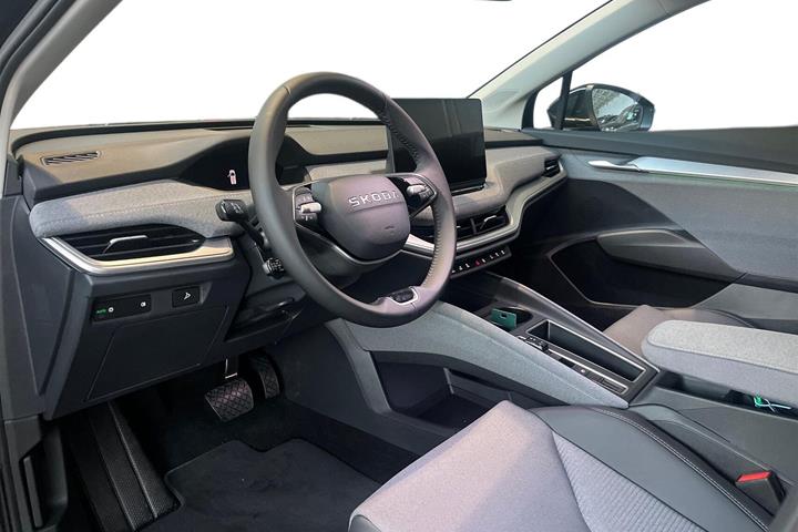 Sort Skoda Enyaq fra 2026