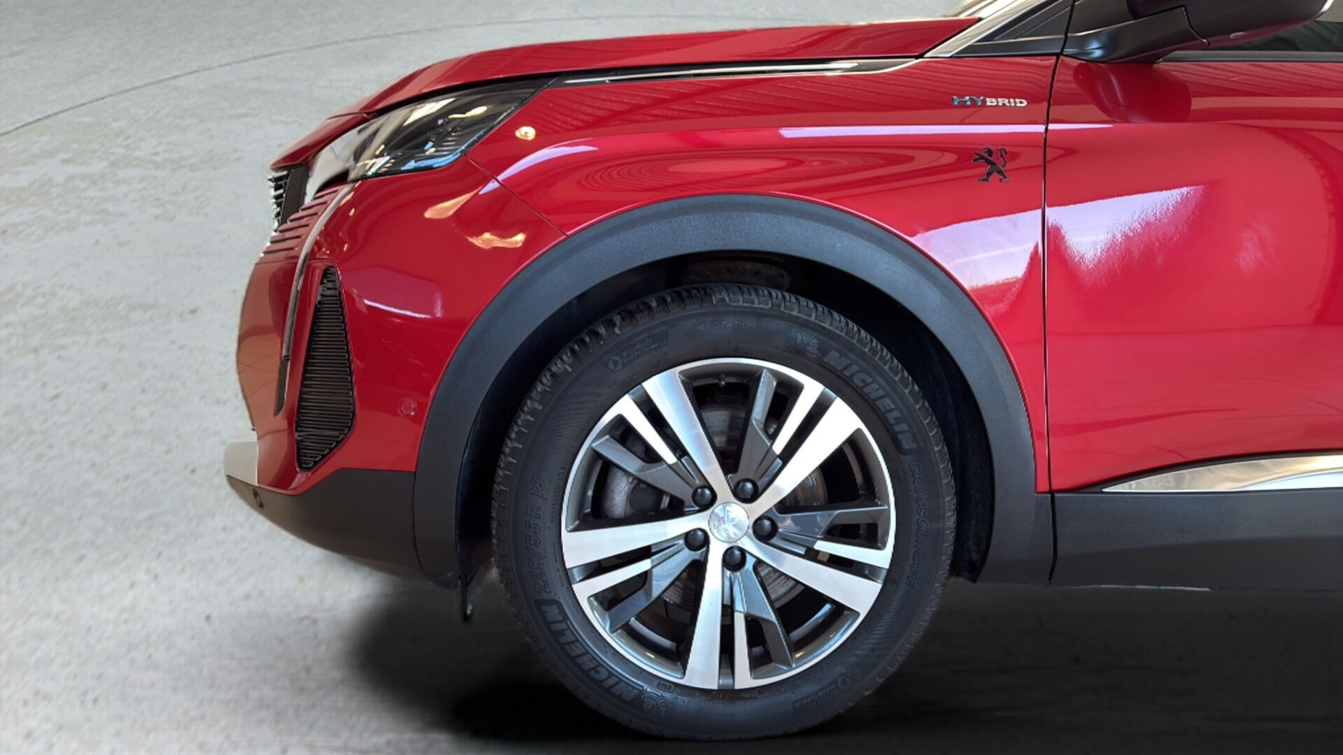 Rød Peugeot 3008 fra 2021