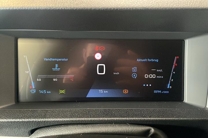 Grå Peugeot Expert fra 2026