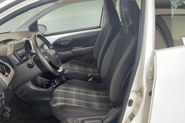 Hvid Peugeot 108 fra 2019