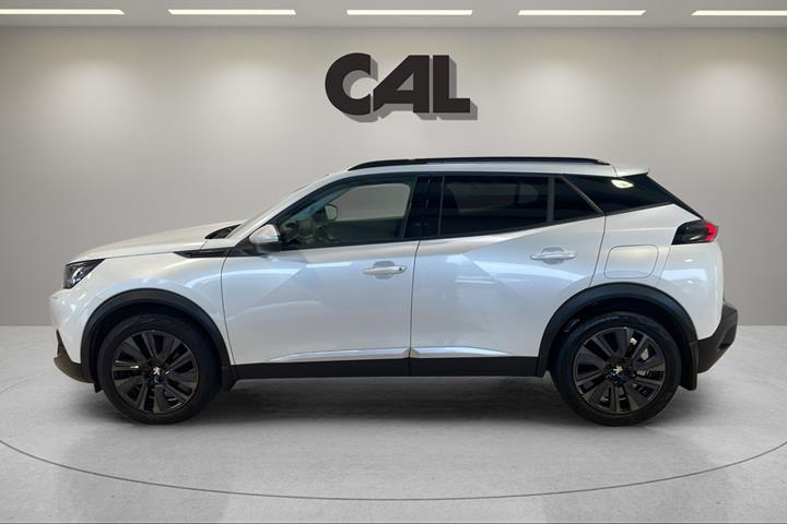 Hvid Peugeot 2008 fra 2021