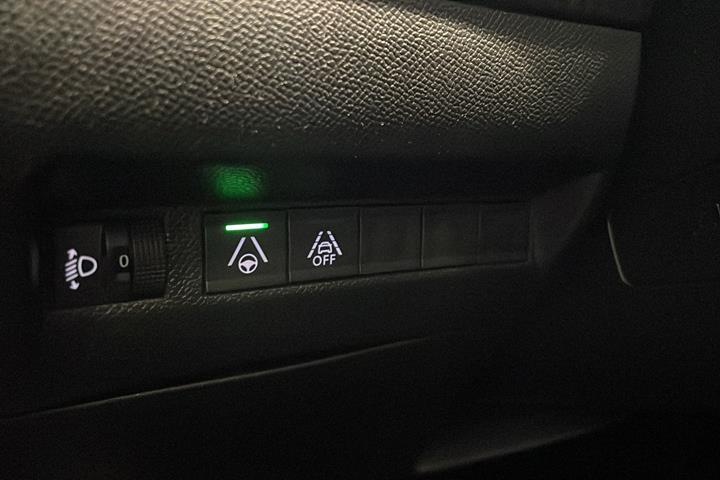 Hvid Peugeot 2008 fra 2021