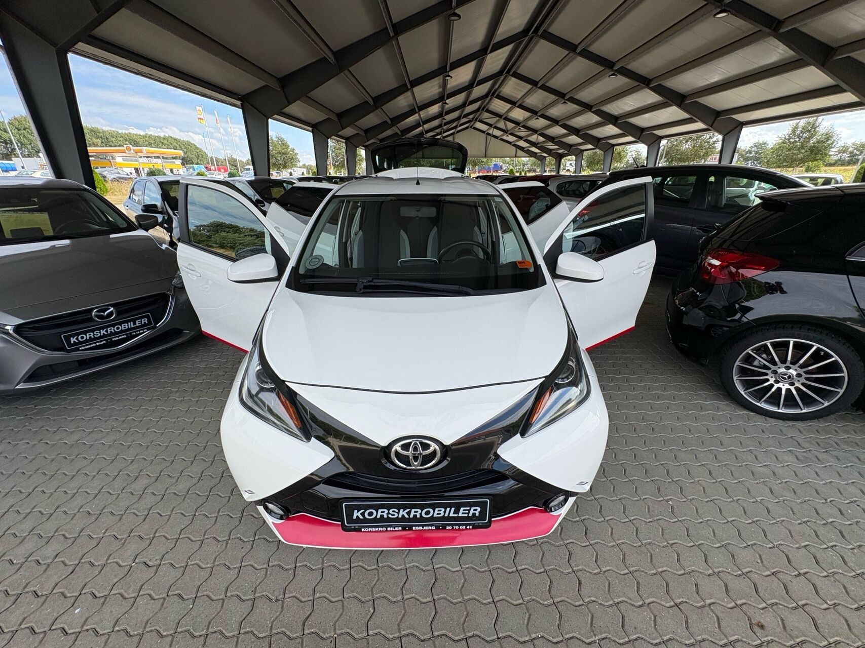 Hvid Toyota Aygo fra 2014