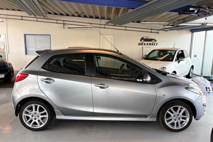undefined Mazda 2 fra 2011