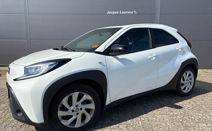 Toyota Aygo X 1,0 VVT-I Active 72HK 5d