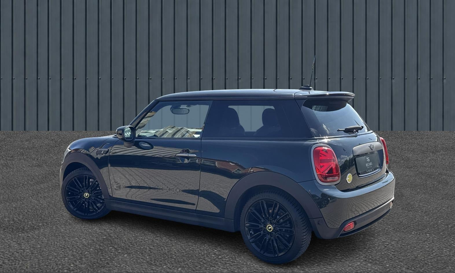 Grøn Mini Cooper SE fra 2023
