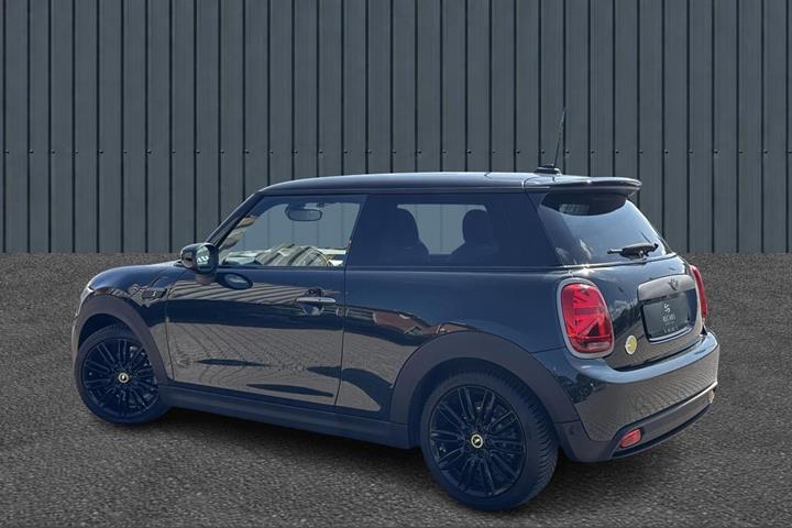 Grøn Mini Cooper SE fra 2023