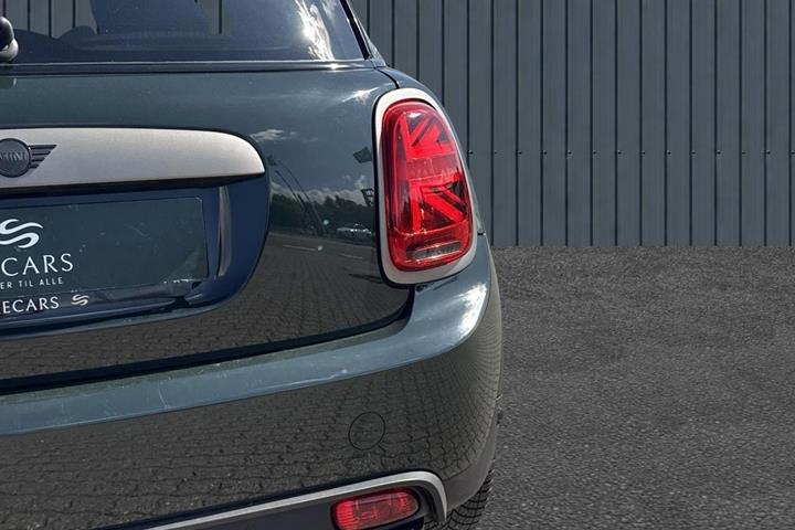 Grøn Mini Cooper SE fra 2023