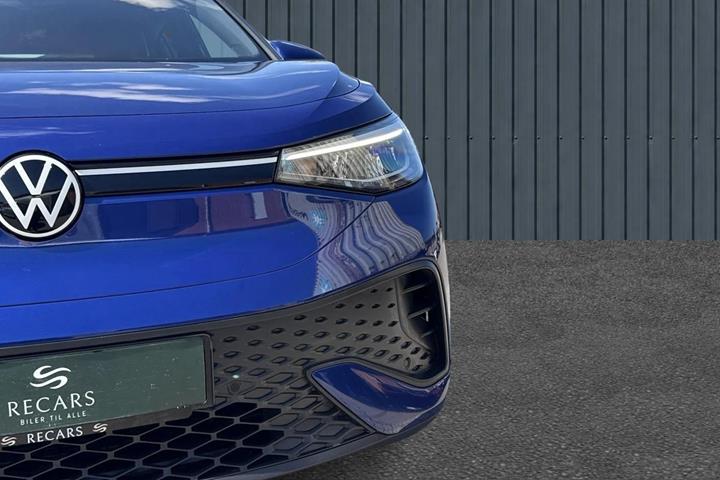 Blå VW ID.5 fra 2023