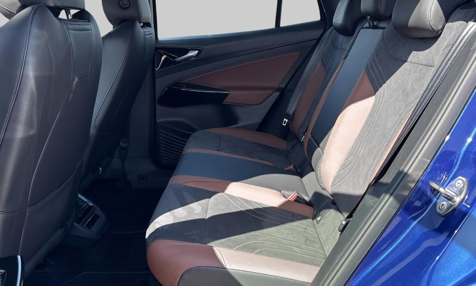 Blå VW ID.5 fra 2023
