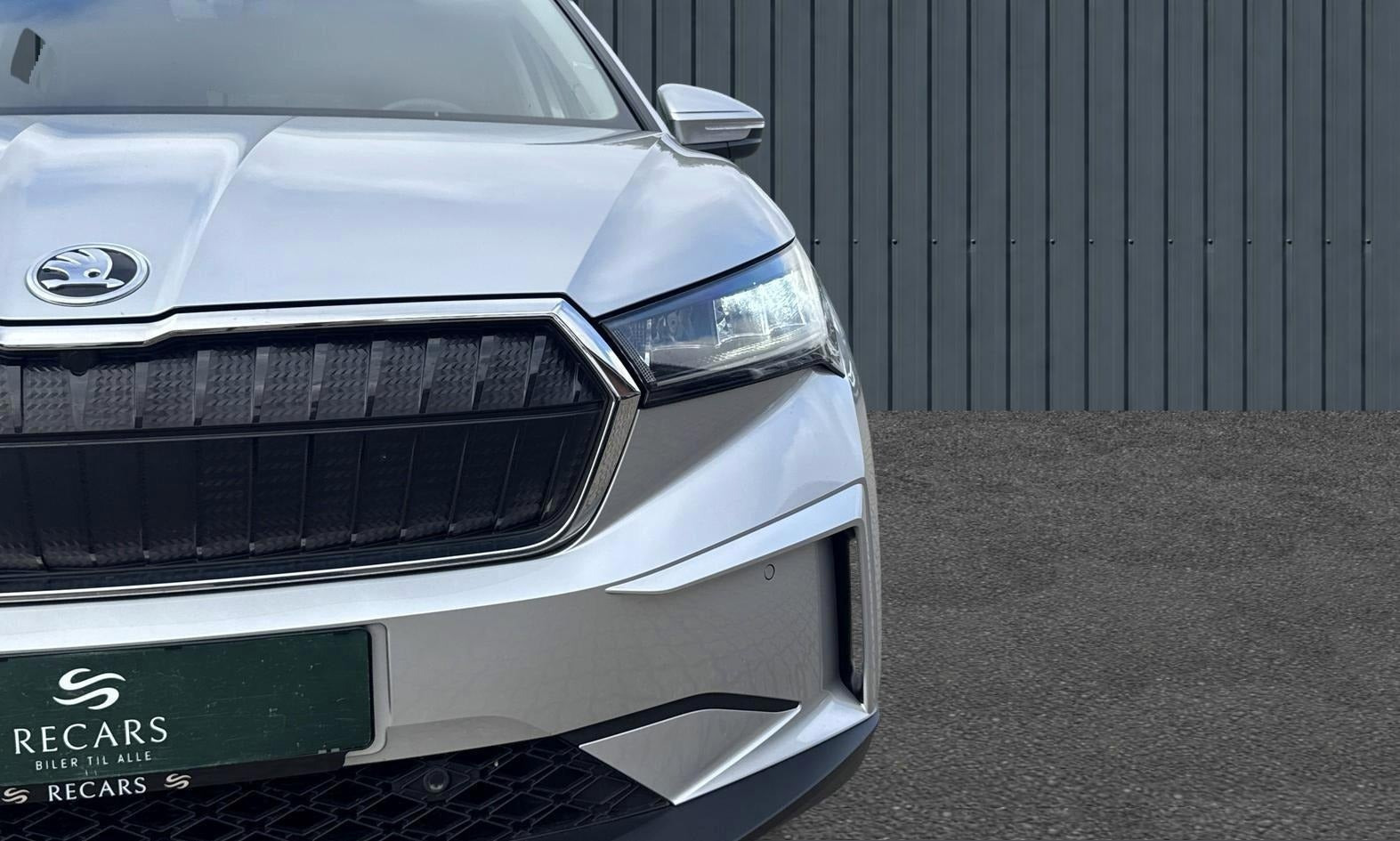 Sølv Skoda Enyaq fra 2023