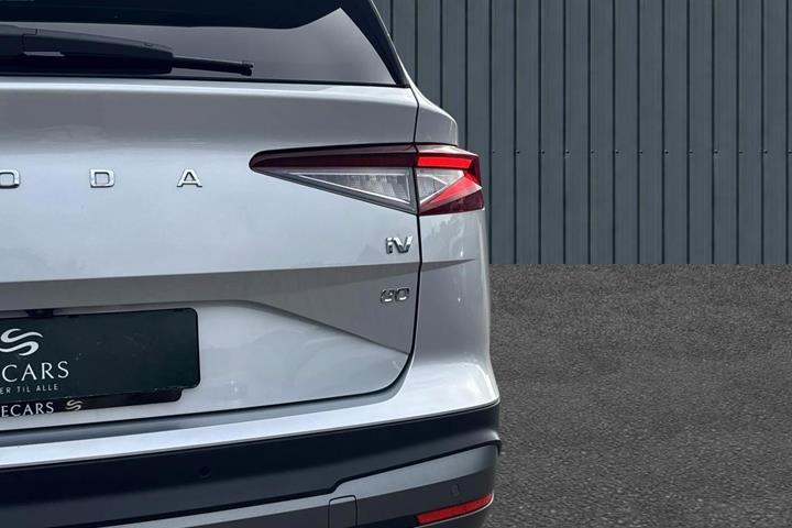 Sølv Skoda Enyaq fra 2023